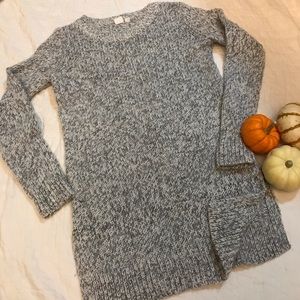 GAP MATERNITY Long Gray Sweater
